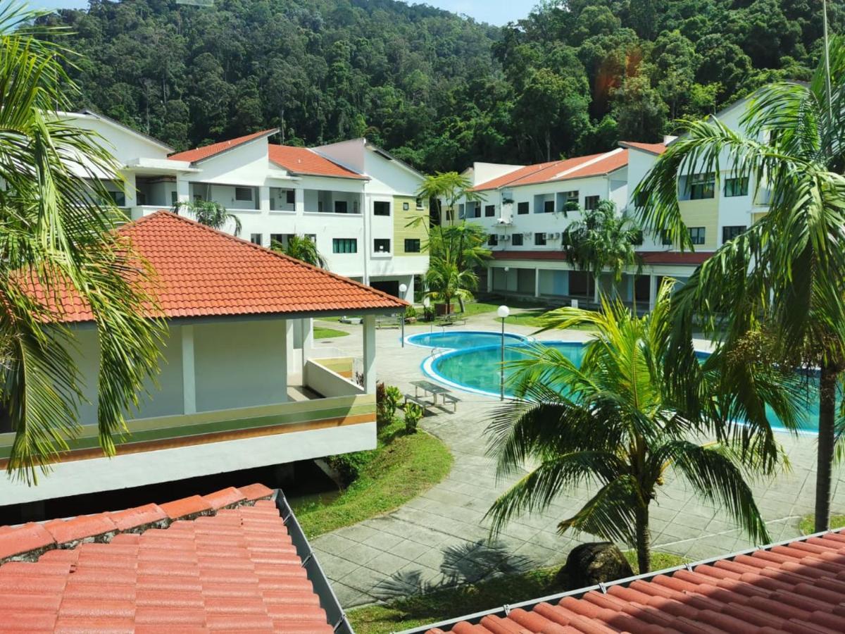 C 13 Lot 10 Pangkor Leisure Beach Studio Pekan Pangkor Extérieur photo